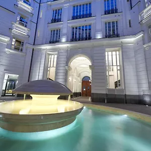 the-one-luxury-home.hotels-amalfi.com/