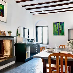 jodys-apartment-near-duomo.italymilanhotels.net/